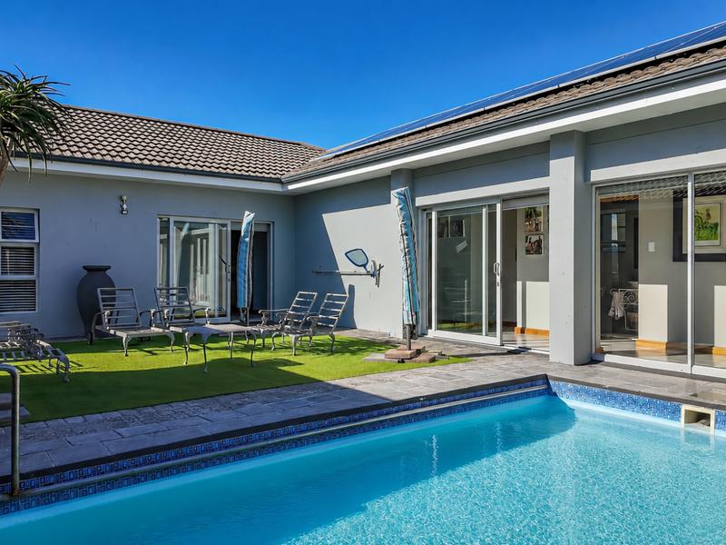 4 Bedroom Property for Sale in Pinnacle Point Golf Estate Western Cape